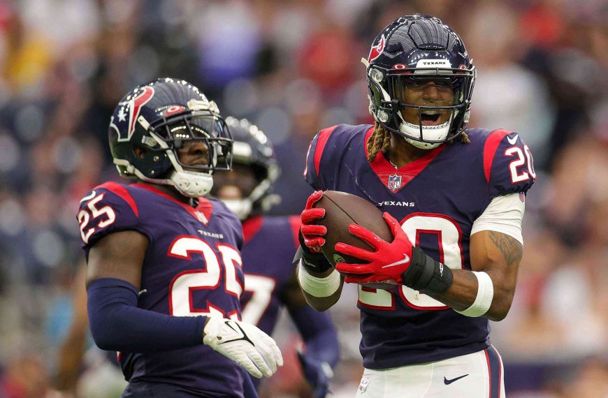Houston Texans cancel practice sessions after players complain of illness