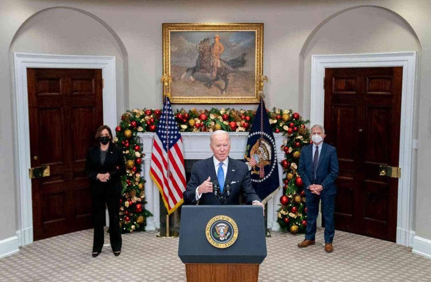 Biden shares embarrassing government shutdown tale in Oval Office meeting with Trump